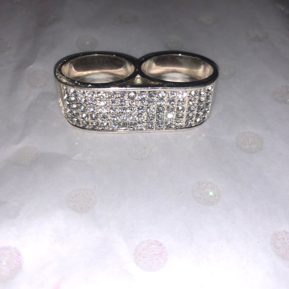Silver double finger ring - Picture 2 of 3